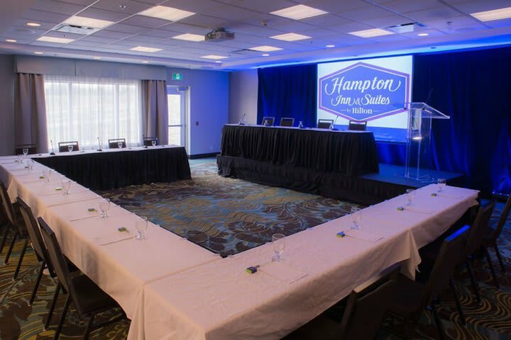 Hotel Hampton Inn & Suites By Hilton St. John's Airport