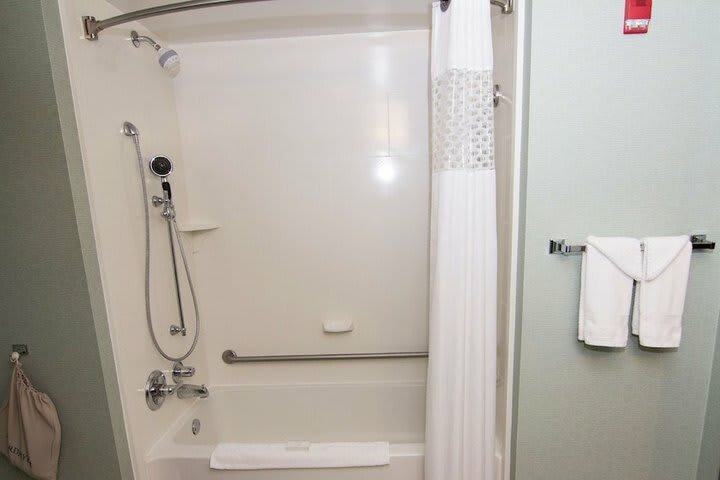 Hotel Hampton Inn & Suites By Hilton St. John's Airport