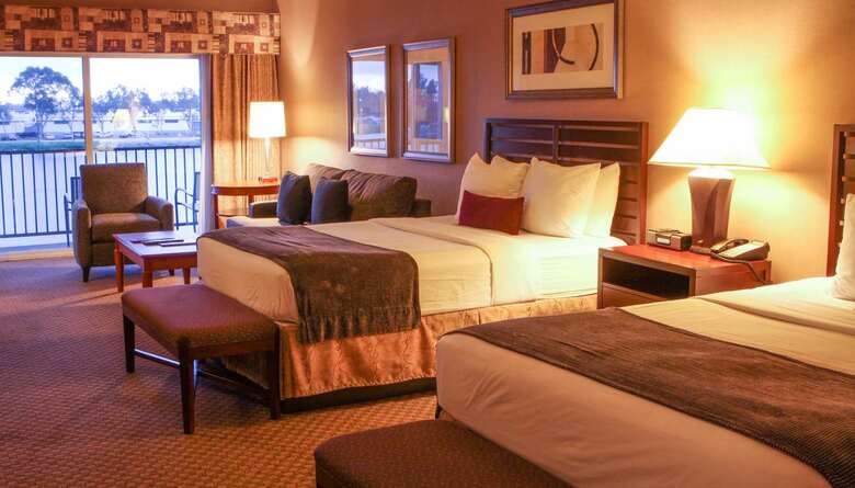 Best Western Plus Bayside Hotel