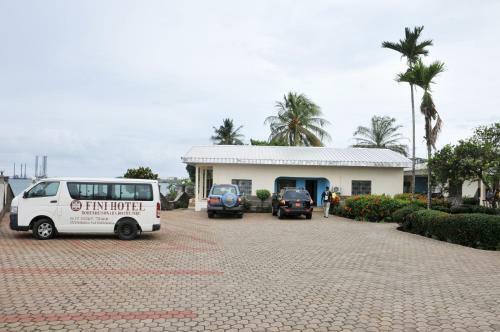 Fini Hotel Bobende