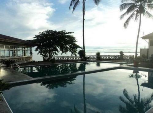 Fini Hotel Bobende