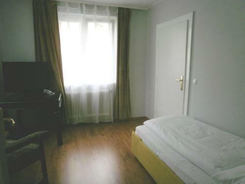 Hotel G�stehaus Auerhahn