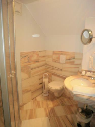 Hotel G�stehaus Auerhahn