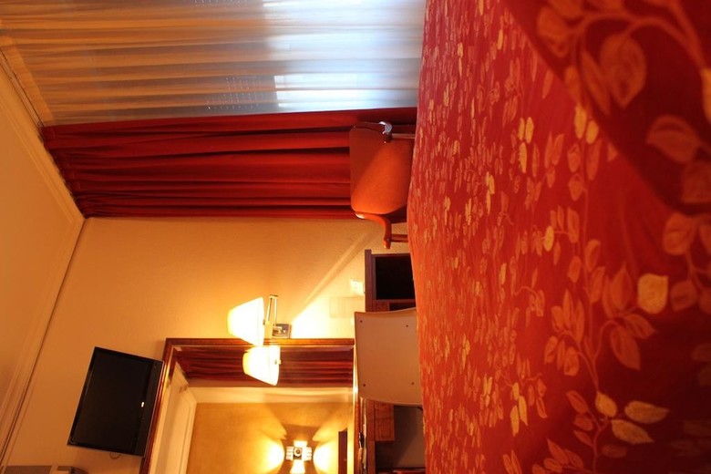 Hostal Hispanico II