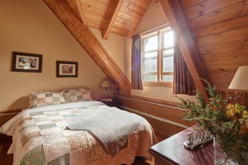 Hotel Nipika Mountain Resort