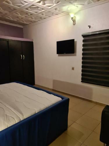 Palais Royale Hotel & Suites