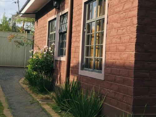 Bed & Breakfast Leave A Mark In Africa?s House
