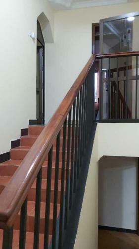Molo Meru Home