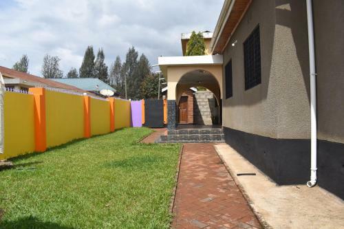 Hostal On My Way Hostel Arusha