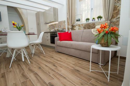Siracusa Houses K&s