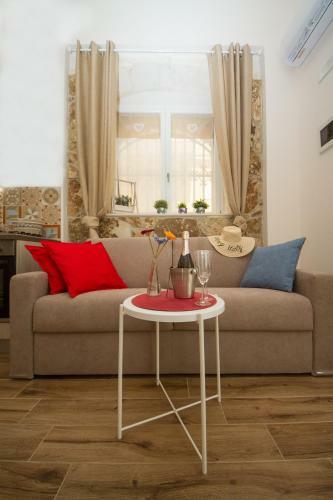 Siracusa Houses K&s