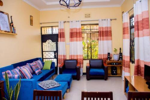 Bed & Breakfast Banana House
