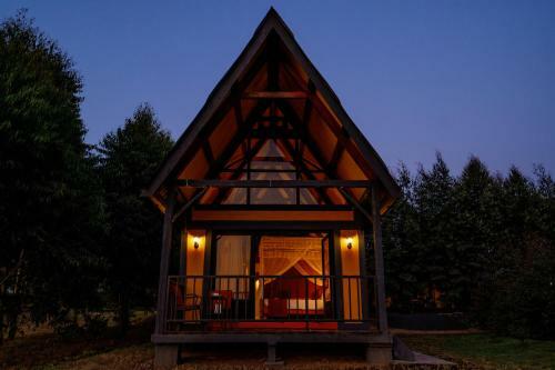 Lodge Private Cabin And Restaurant