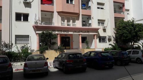 Spacious Very Modern Apartment Richly Furnished
