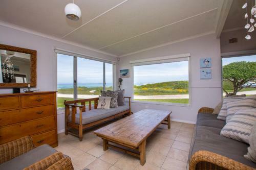 Kani Traki Beach Cottage