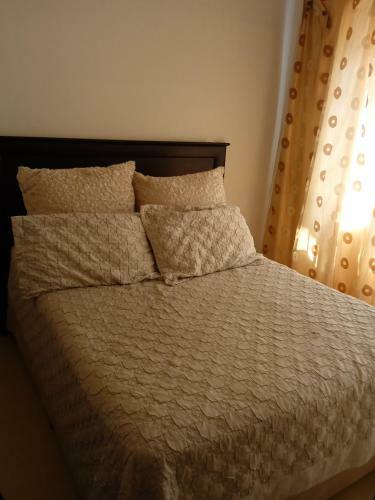 12 Folkestone 2 Private Bedrooms And Bathroom With Common Area Shared