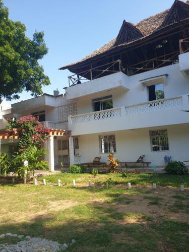 Apartamento Karibuni Palace Mtwapa