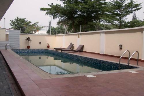 Luxury 3 Bedroom Apartment