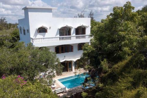 Villa Kabi House