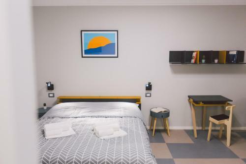Double Bedroom Apartment Across Ortigia