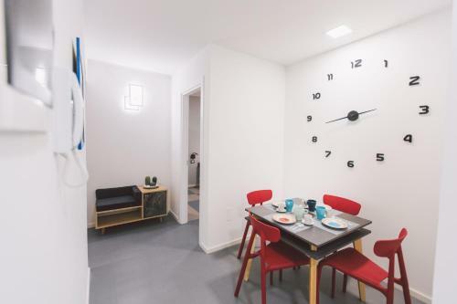 Double Bedroom Apartment Across Ortigia