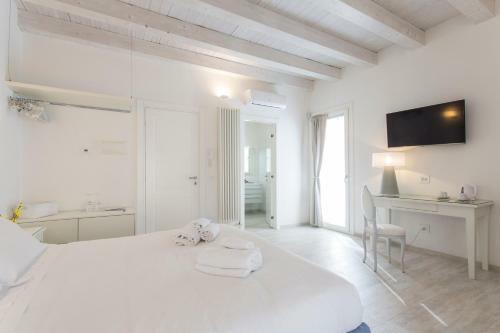 Hostal Affittacamere Ortygia Inn Rooms Con Terrazza Sul Mare E Jacuzzi