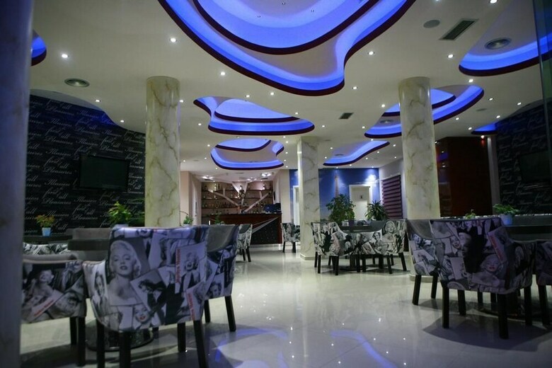 Hotel Blue Sky
