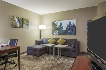 Hotel Springhill Suites Richmond Northwest