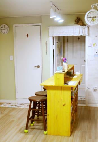 Hostal Geranium Ladies Guesthouse