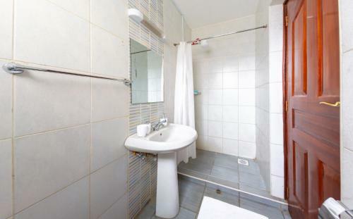 Bed & Breakfast Restead Stay Apartments By Edmor Suites
