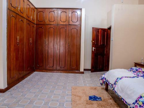 Villa Modern Spacious Home Near National Park And Malls