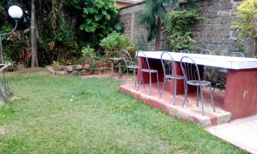 Hostal East Of Eden