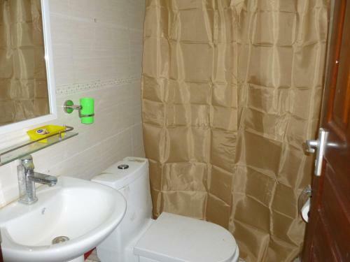 Cozy 3 Bedroom All Ensuite Apartment