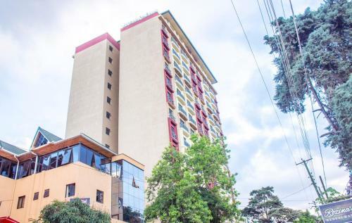 Kasty T Apartments- W Place