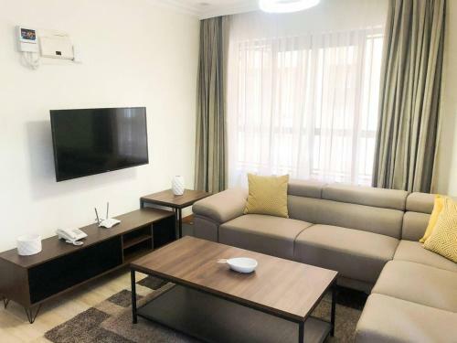 Ayanna, Impeccable, Modern 1br Apartment
