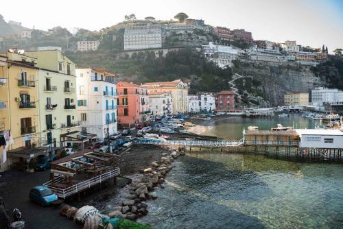 Casa Annal�
