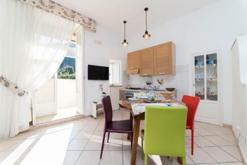 Casa Annal�