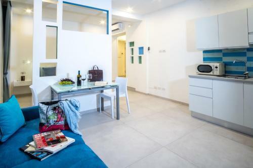 Leone Rosso Apartments