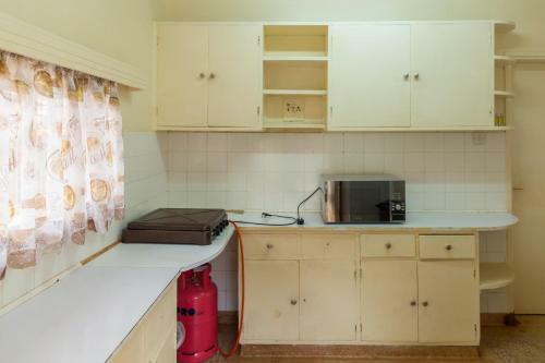 Hostal Celio Jardine Lavington