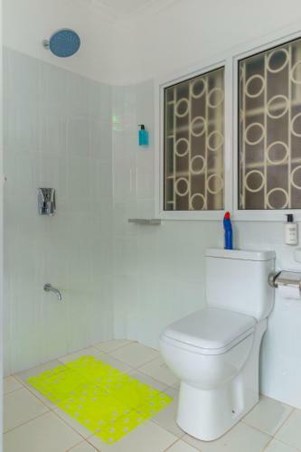 Hostal Celio Jardine Lavington