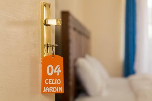 Hostal Celio Jardine Lavington