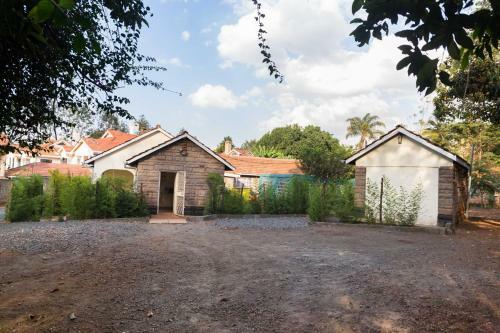 Hostal Celio Jardine Lavington