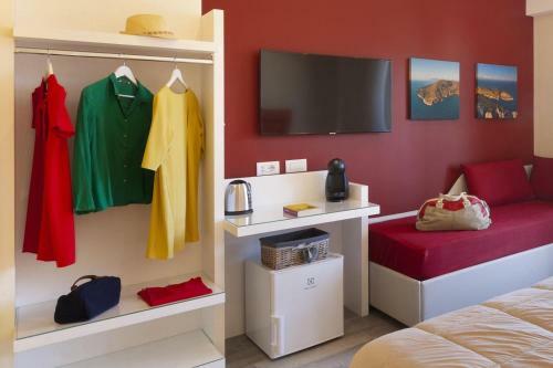 Hostal Parco Tasso Guest House
