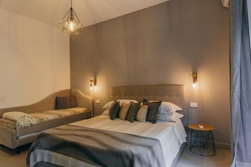 Sorrento City Apartment
