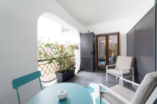 Bed & Breakfast Akyra Suites