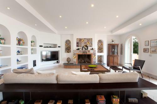 Exclusive Luxury Villa With Pool And Spa