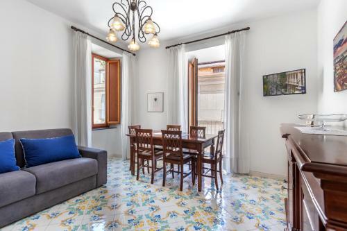 Apartamento Comfy Apt 4 Sleeps Right In The Centre