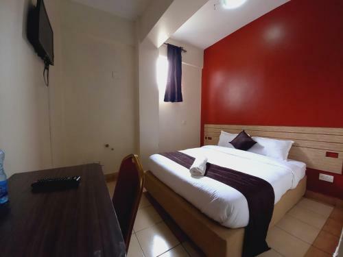Fahari Triple Hotel