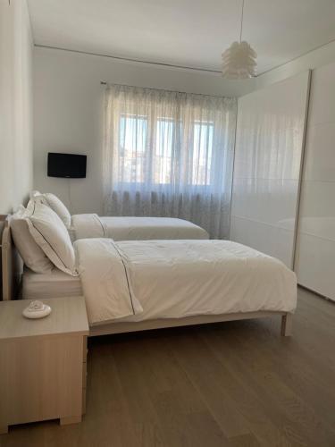 Bed & Breakfast The Place Piazza Lauro