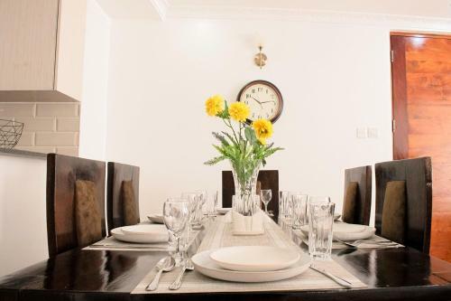 Apartamento Sebuleni Riverside By Edmor Suites